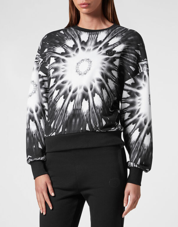 Cropped Roundneck Optical Flower