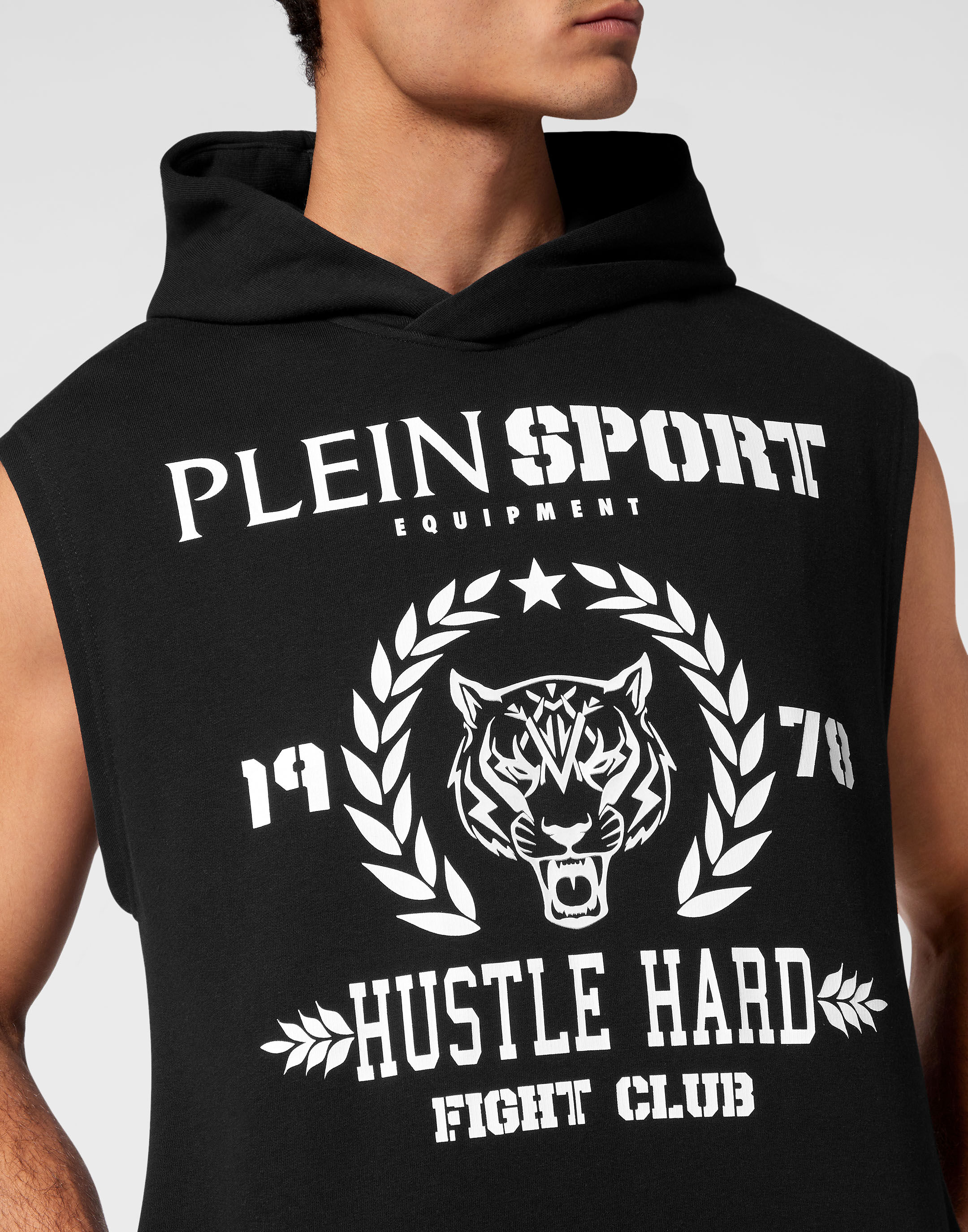 Sleeveless hooded sweatshirt on sale