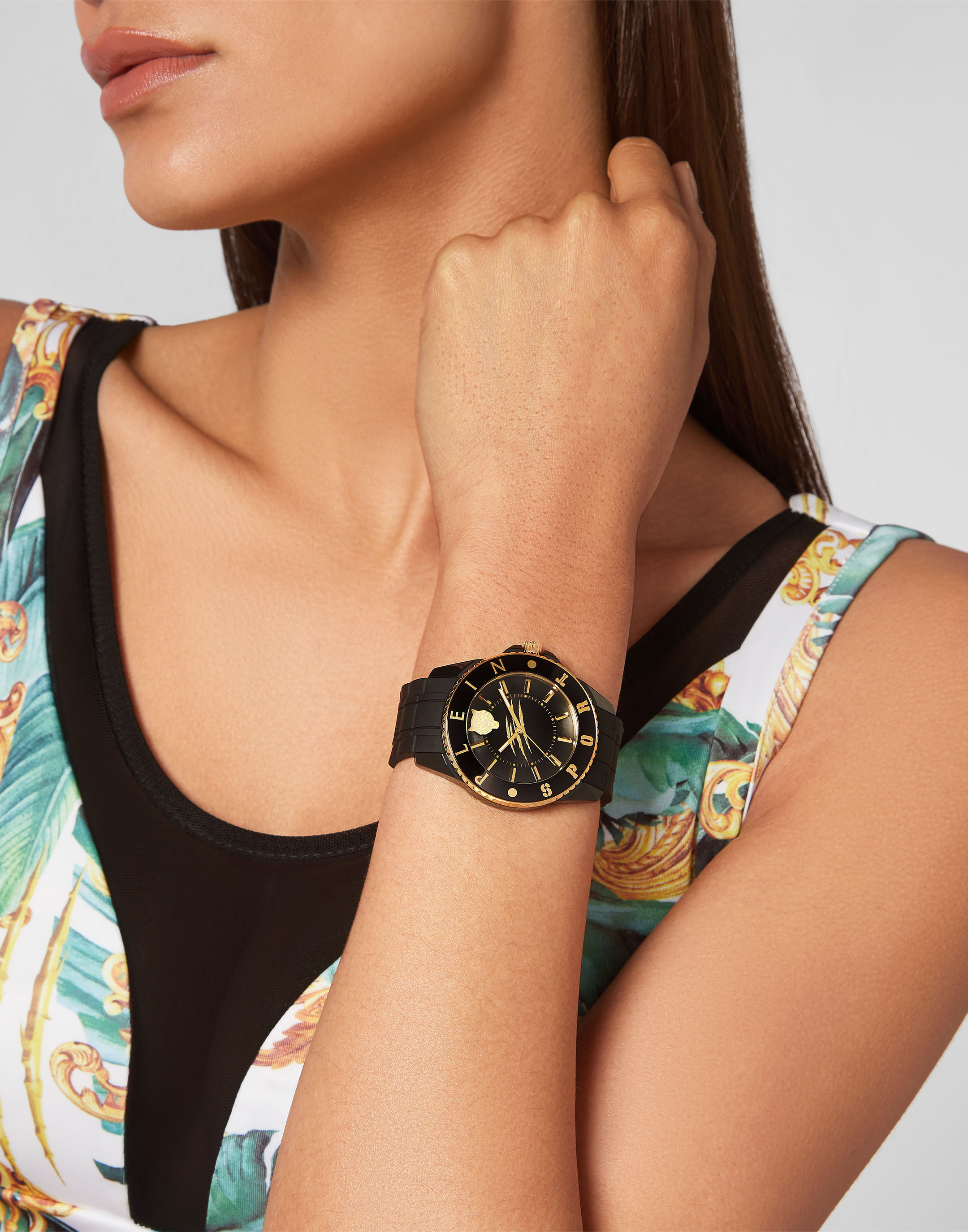 Black sports watch women's 2025